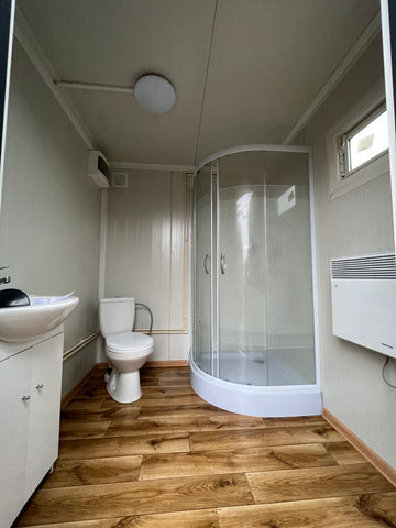 CONTENEDOR SANITARIO 2,00 x 2,00 M CON DUCHA Y CISTERNA