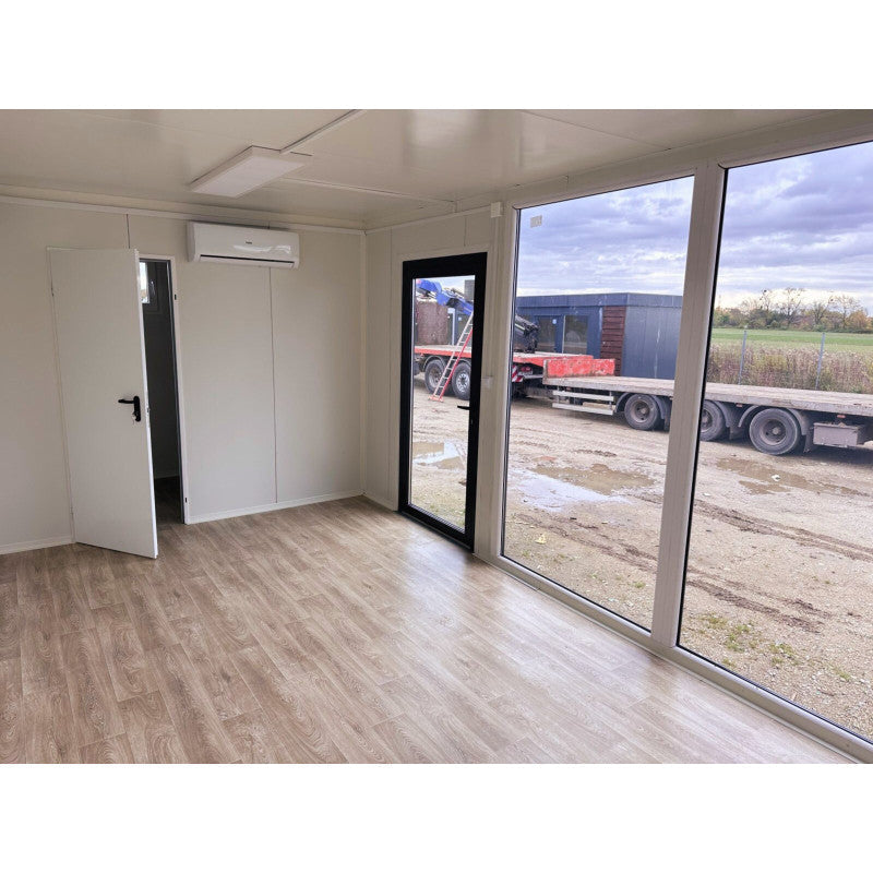 CONTENEDOR ELEVADO 7×3 M GRANDES VITRINAS / AIRE ACONDICIONADO / BAÑO ( Ref: 5905 )